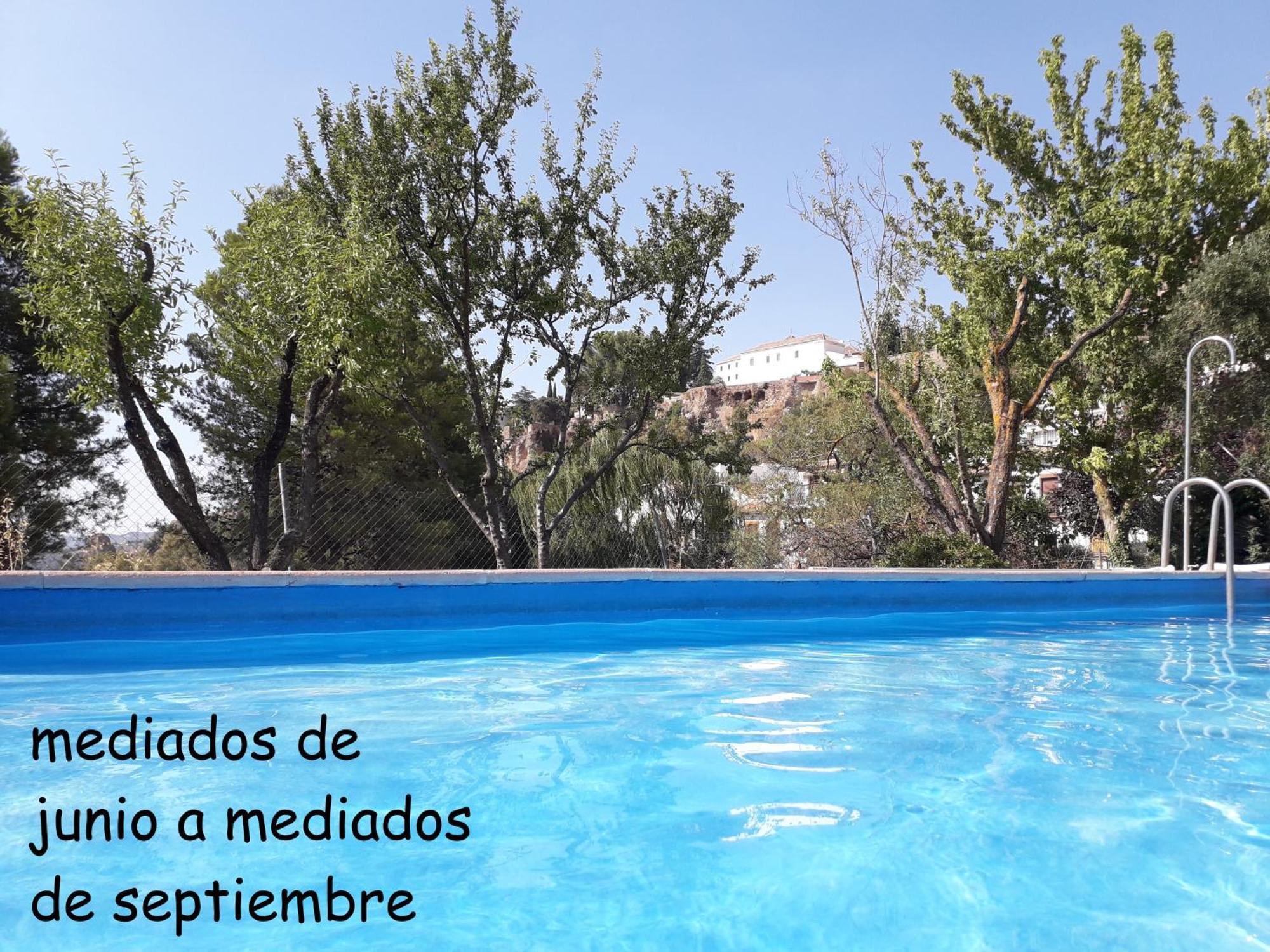 Piso Blanco Apartment Ronda Bagian luar foto